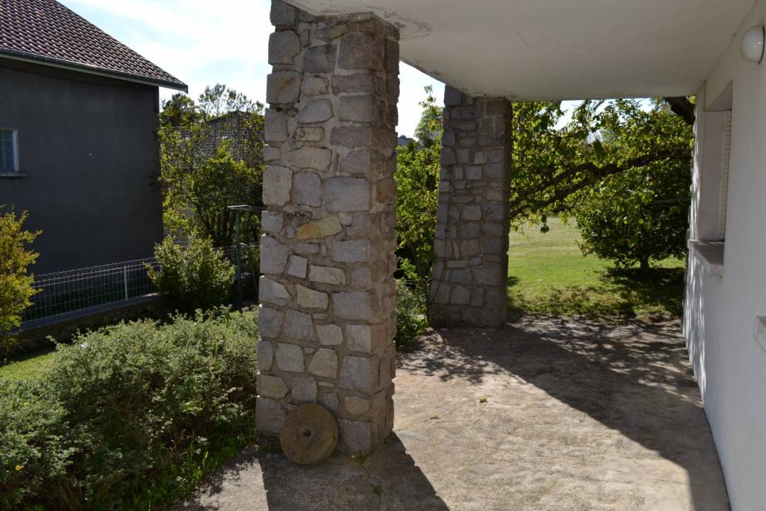 A vendre sur Saint Agrève maison Agence Cévenole Immobilier