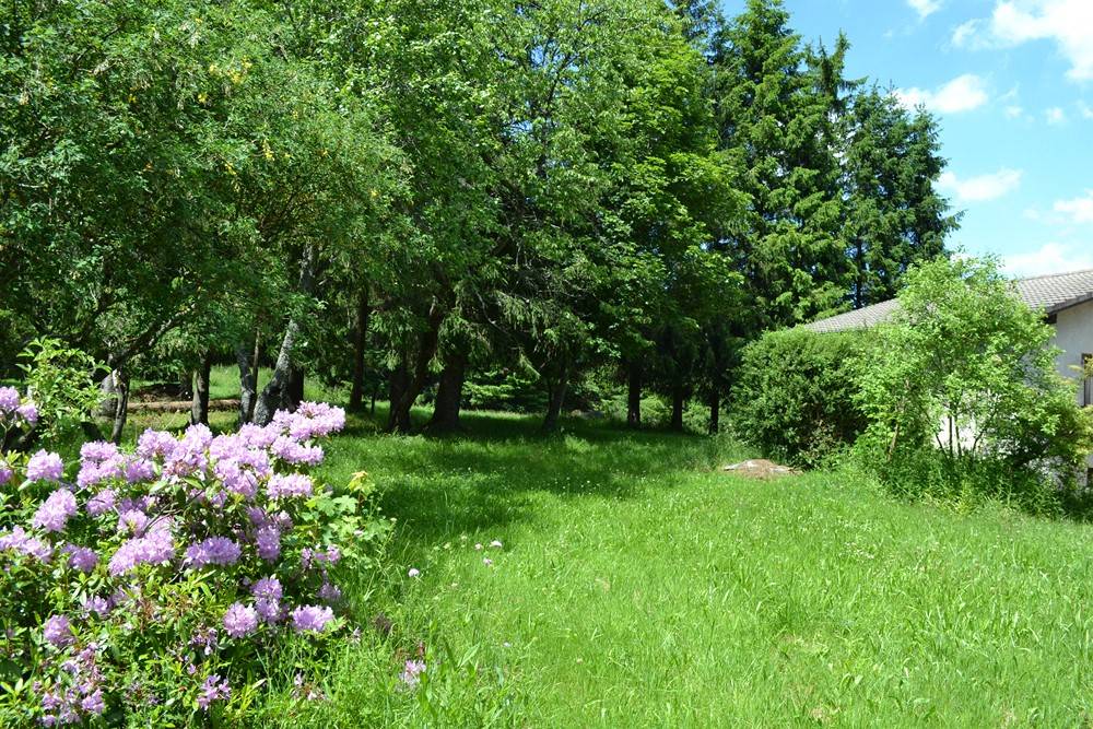 Maison au Mazet St Voy à rafraîchir