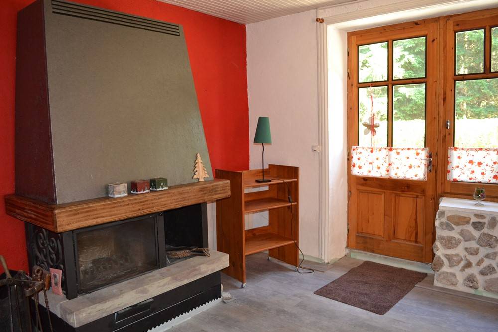 Grande maison à louer proche du Chambon sur Lignon