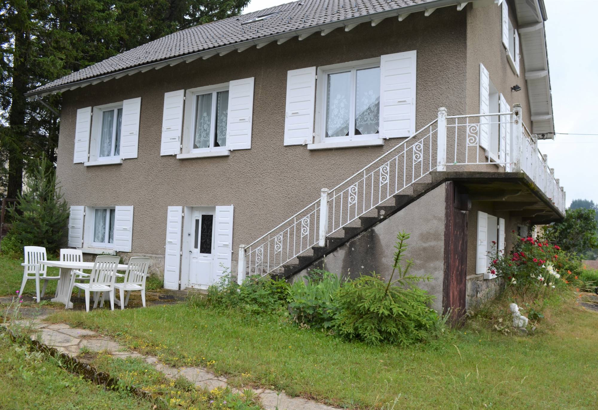 Maison proche du centre de ville Le Chambon sur Lignon.