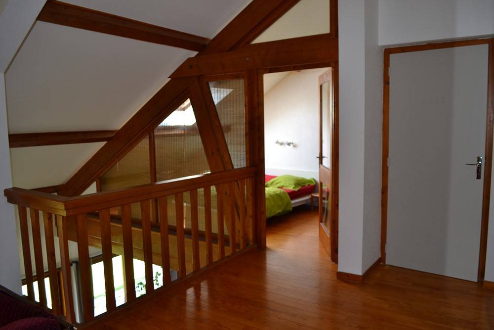 Maison à l'orée du village de St Agrève dans bel environnement campagnard