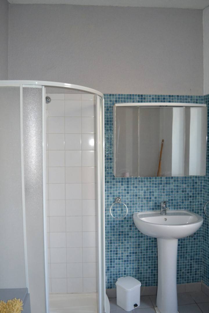 Studio meublé dans le centre du village au Chambon sur Lignon