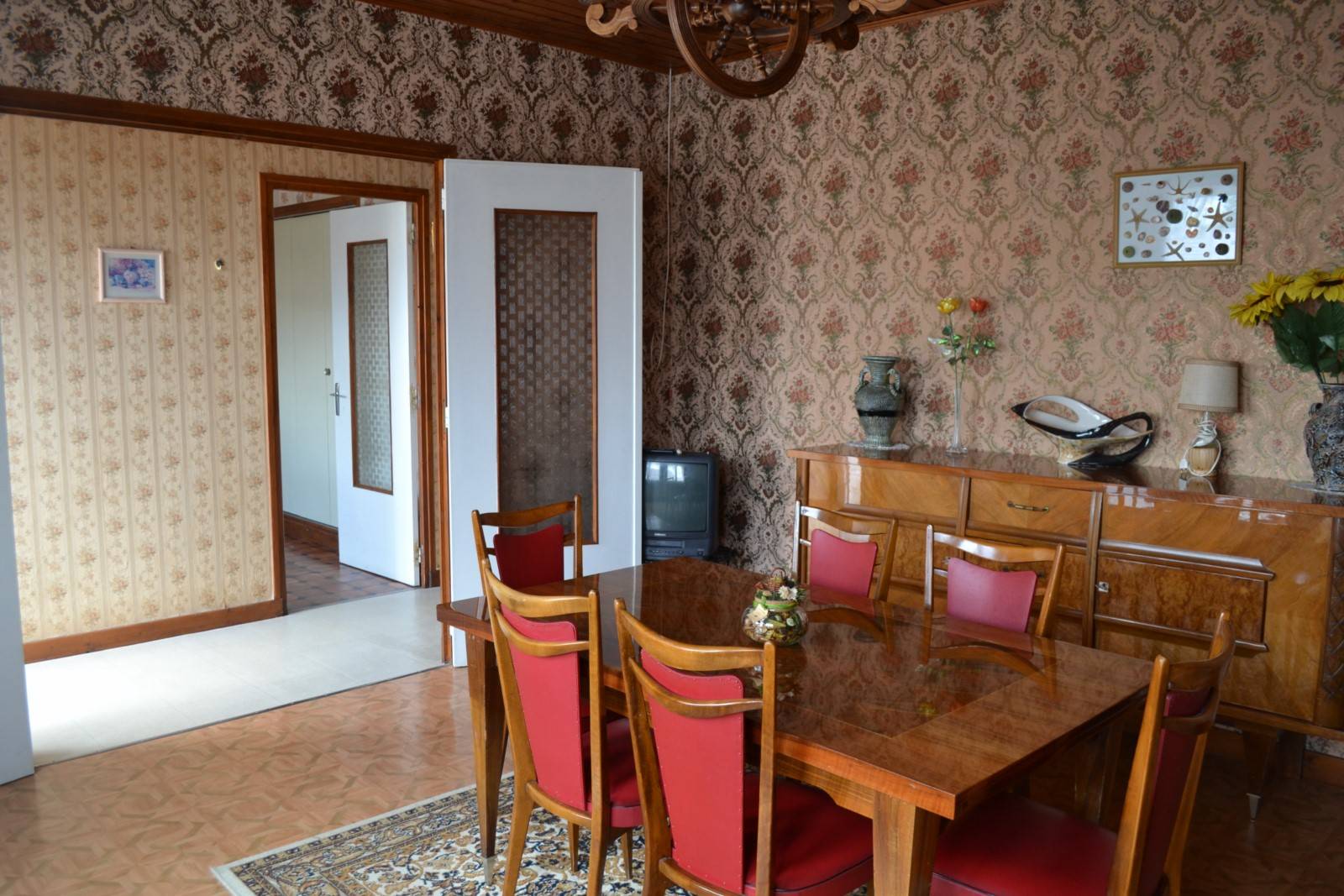 Maison à rafraîchir avec jardin à St Agrève