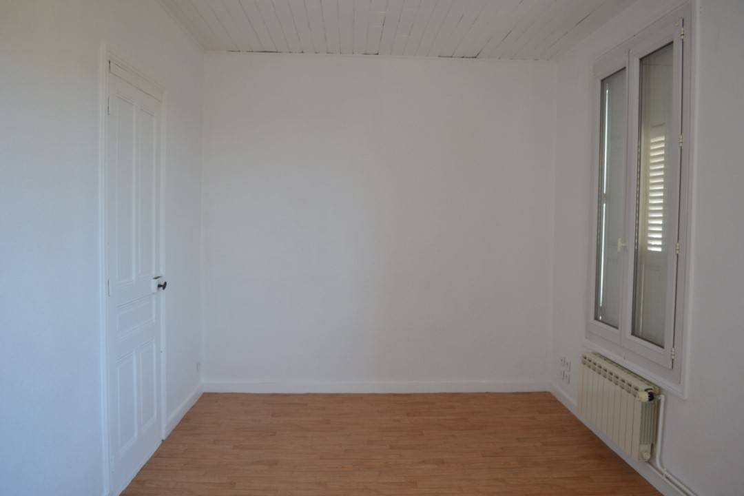 Studio au 3ème étage au centre du village du Chambon sur Lignon