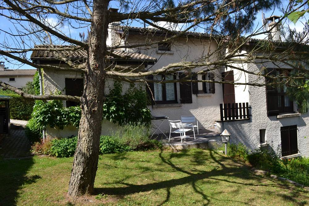 L'Agence Cévenole vous invite à découvrir cette maison