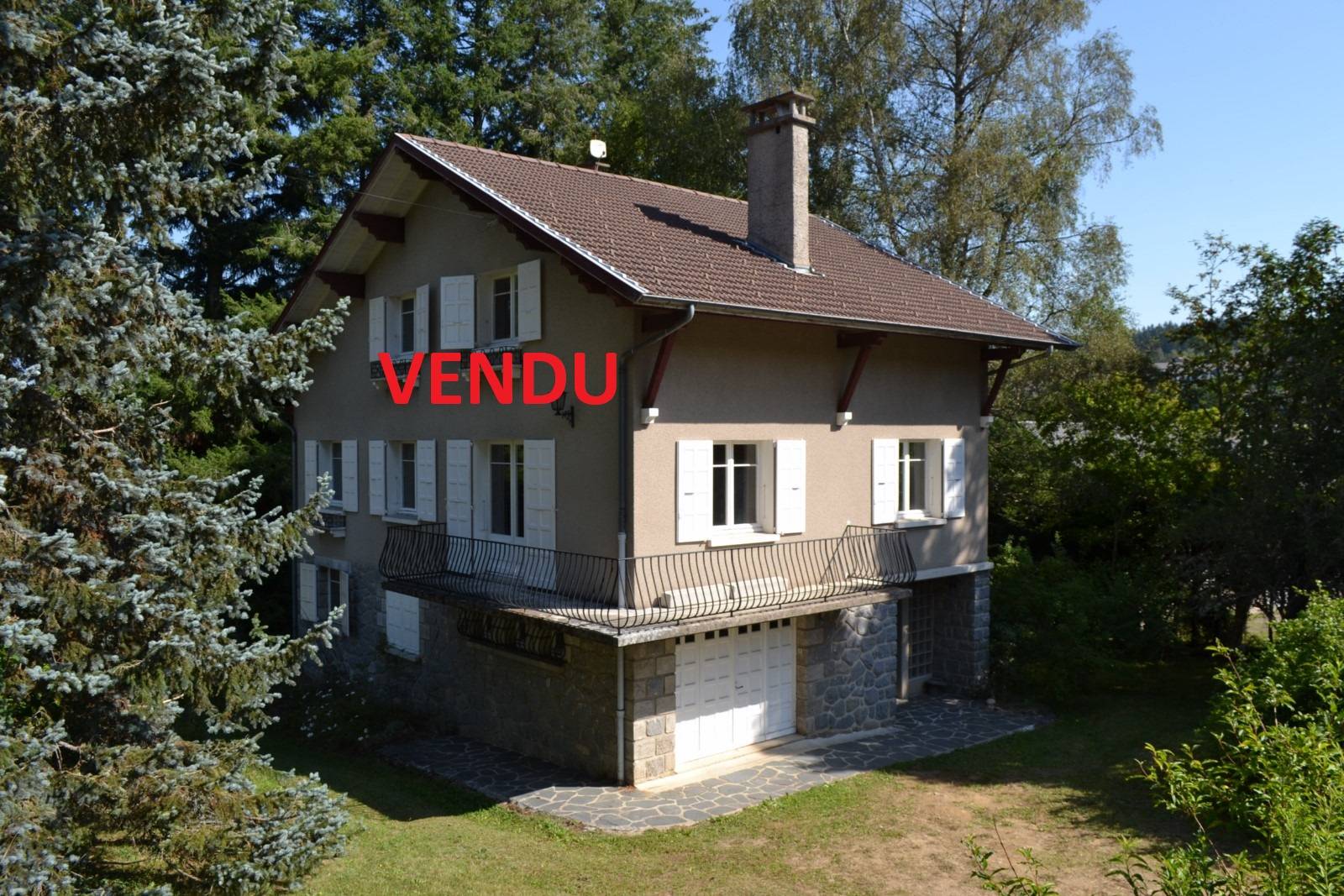 Villa proche du centre du Chambon sur Lignon