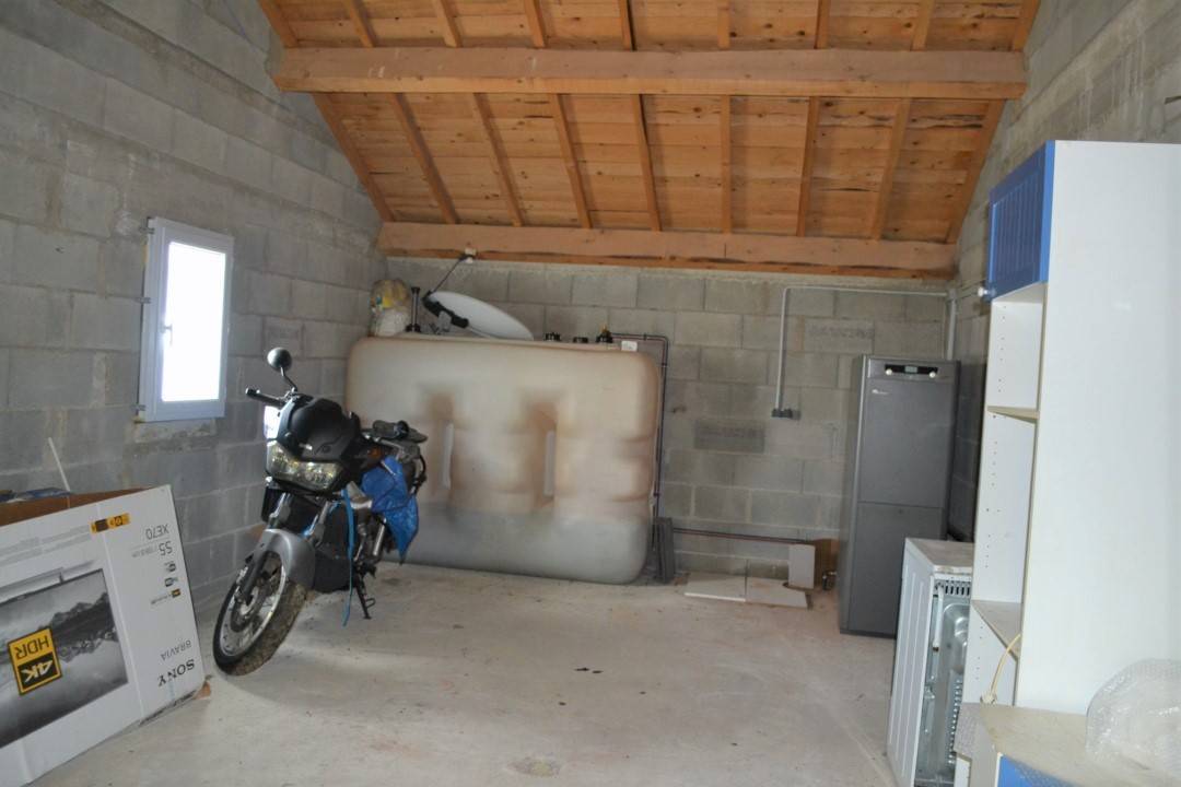 A vendre, villa proche centre ville à Saint Agrève