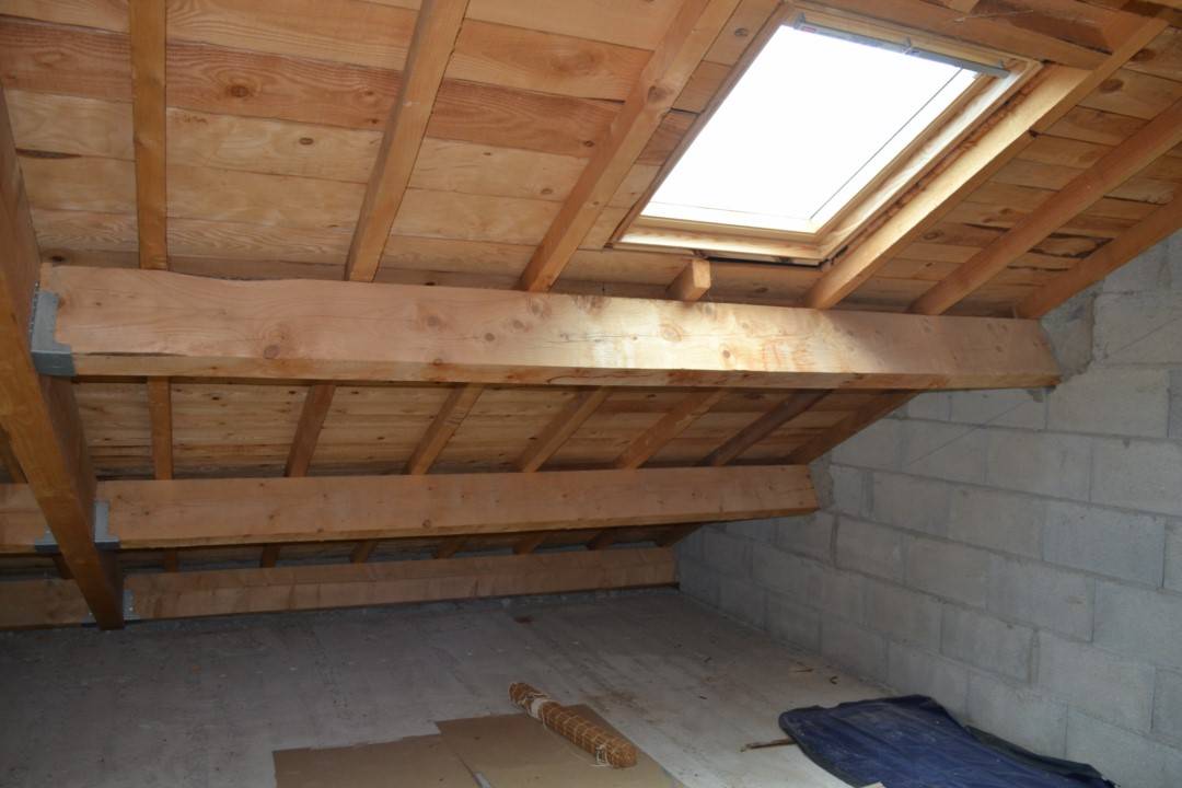 A vendre, villa proche centre ville à Saint Agrève