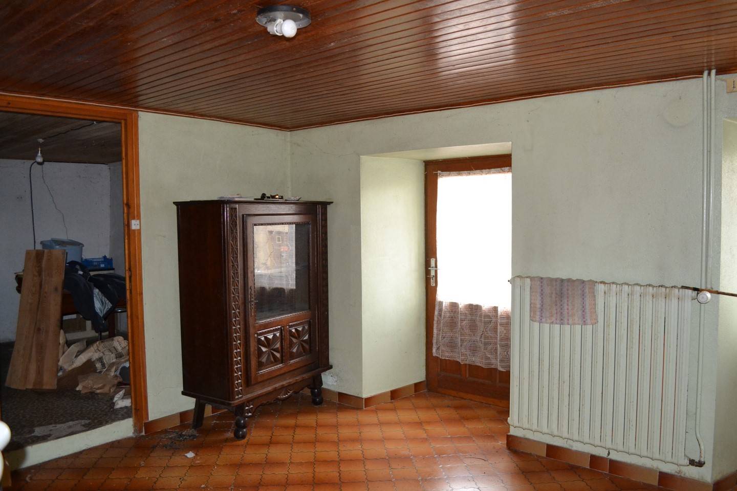 Ancienne ferme à rénover. 4000m² de terrain à Saint Front.