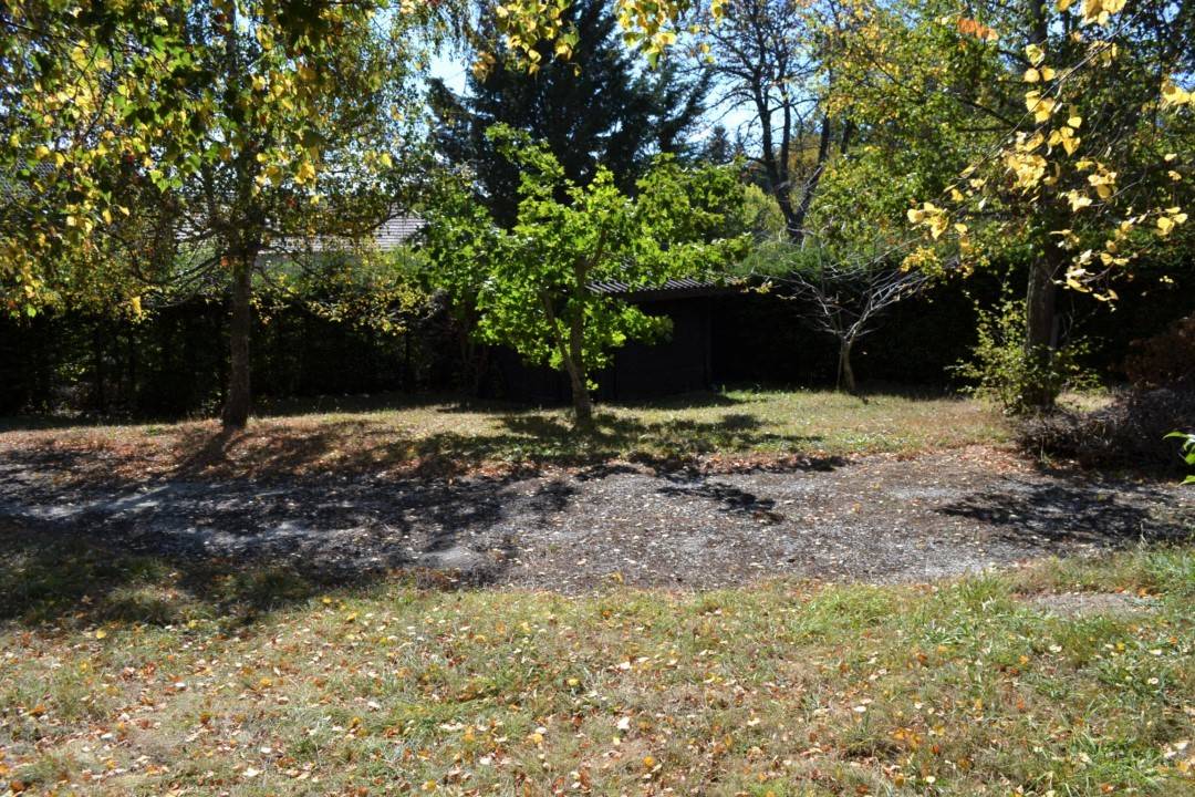 Maison de village. Campagne de Devesset.