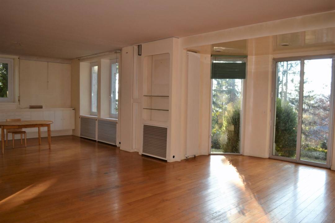 Grande maison à vendre proche du centre ville du Chambon sur Lignon