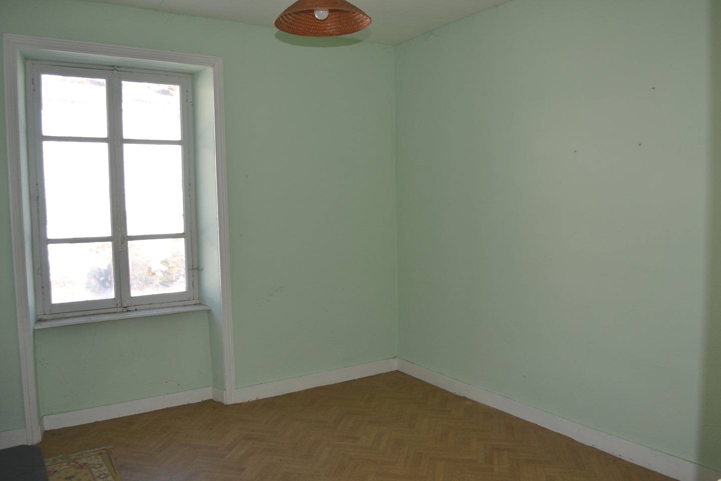 Le Mazet St Voy. Maison de village à rénover.