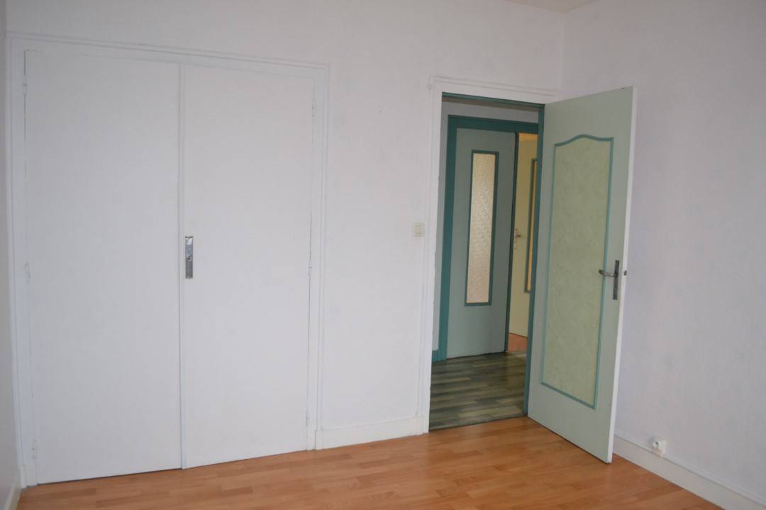 Appartement proche centre ville avec balcon au Chambon sur Lignon