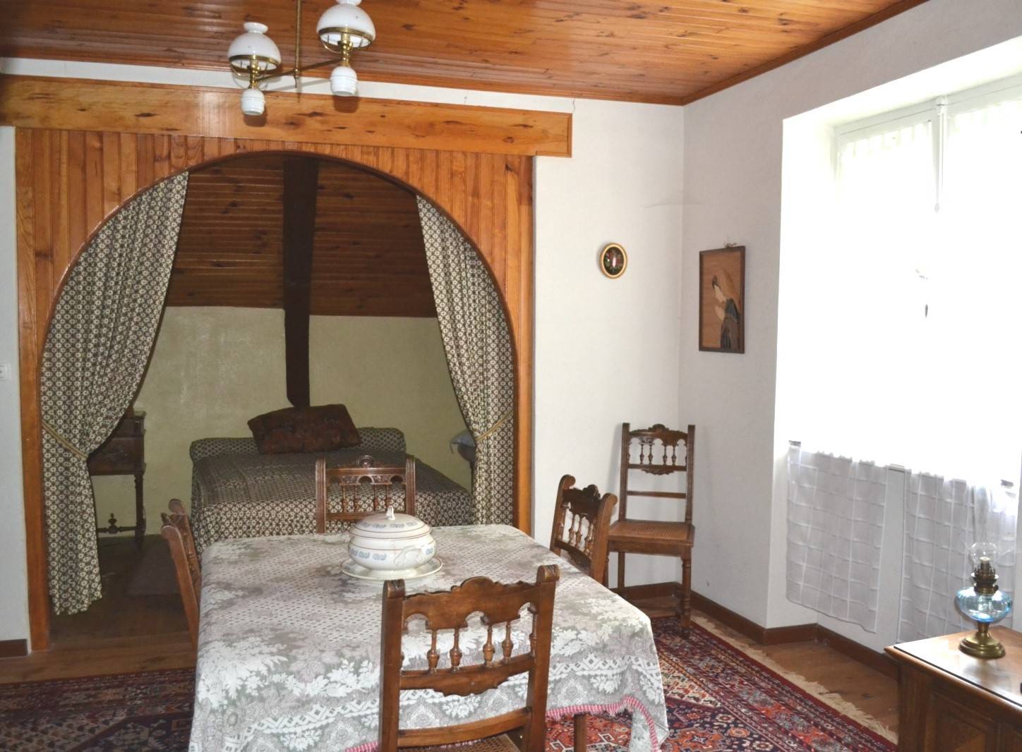 Ensemble immobilier Intres. 10mn de St Agrève