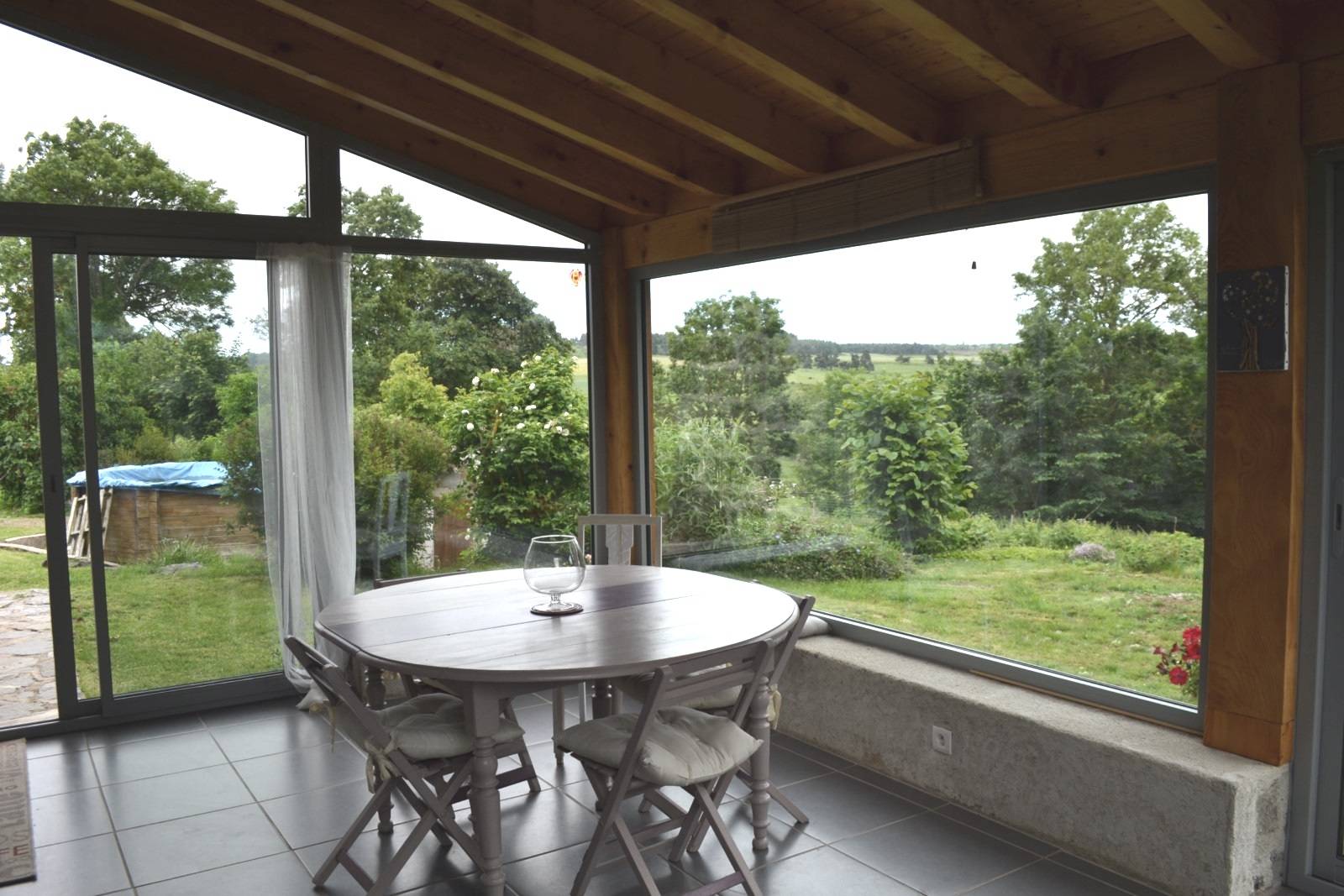 Corps de ferme rénovée aux Vastres