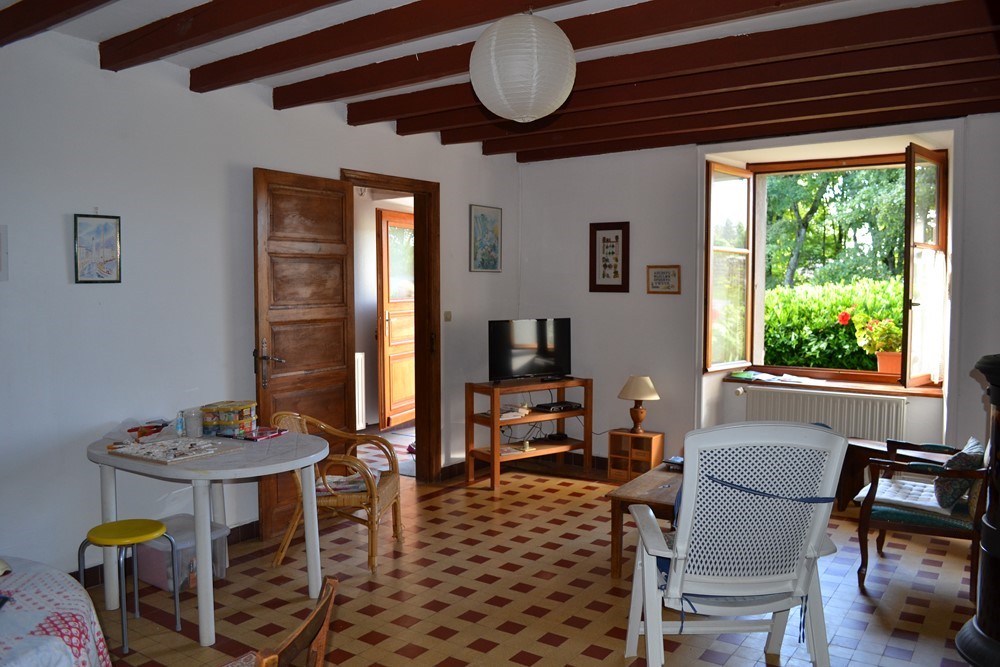 Maison de hameau  Campagne du Mazet Volumes spacieux. Bachat en pierres. 1800m² de terrain