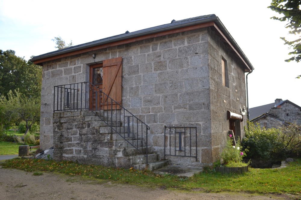 Ferme de hameau T4 pièces + dépendances  le Mazet Saint Voy Ferme de hameau 4 pièces + dépendances  le Mazet Saint Voy