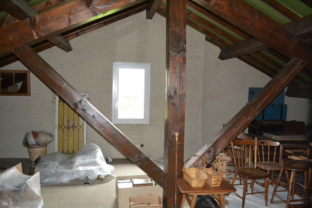 Maison individuelle T6 TENCE Maison individuelle 6 TENCE