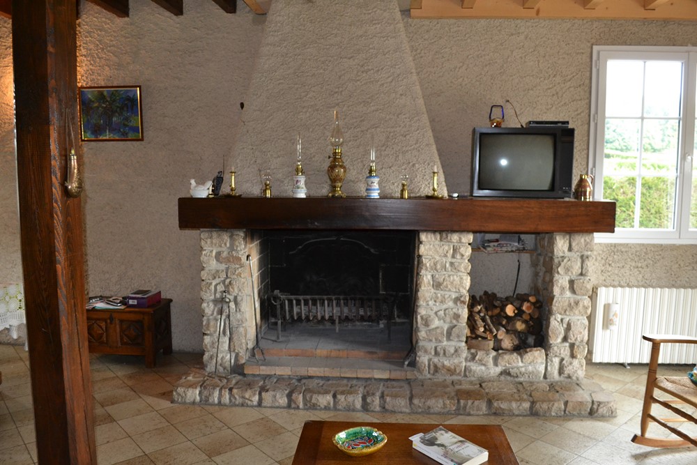 Maison individuelle T6 TENCE Maison individuelle 6 TENCE