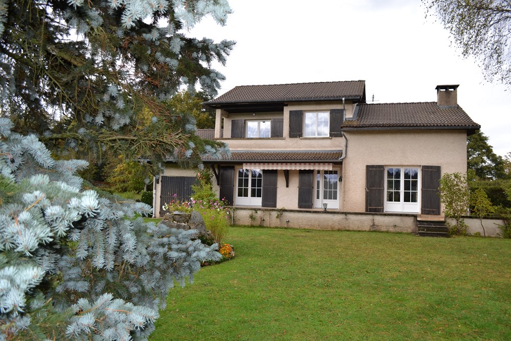 Maison individuelle T6 TENCE Maison individuelle 6 TENCE