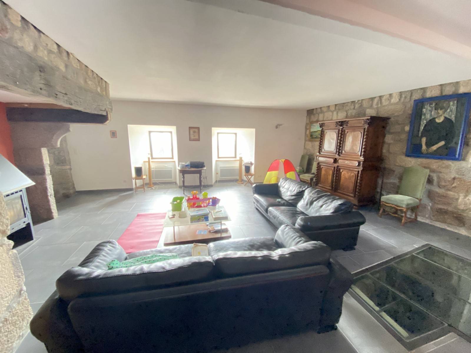 Ferme forte rénovée. Unique!