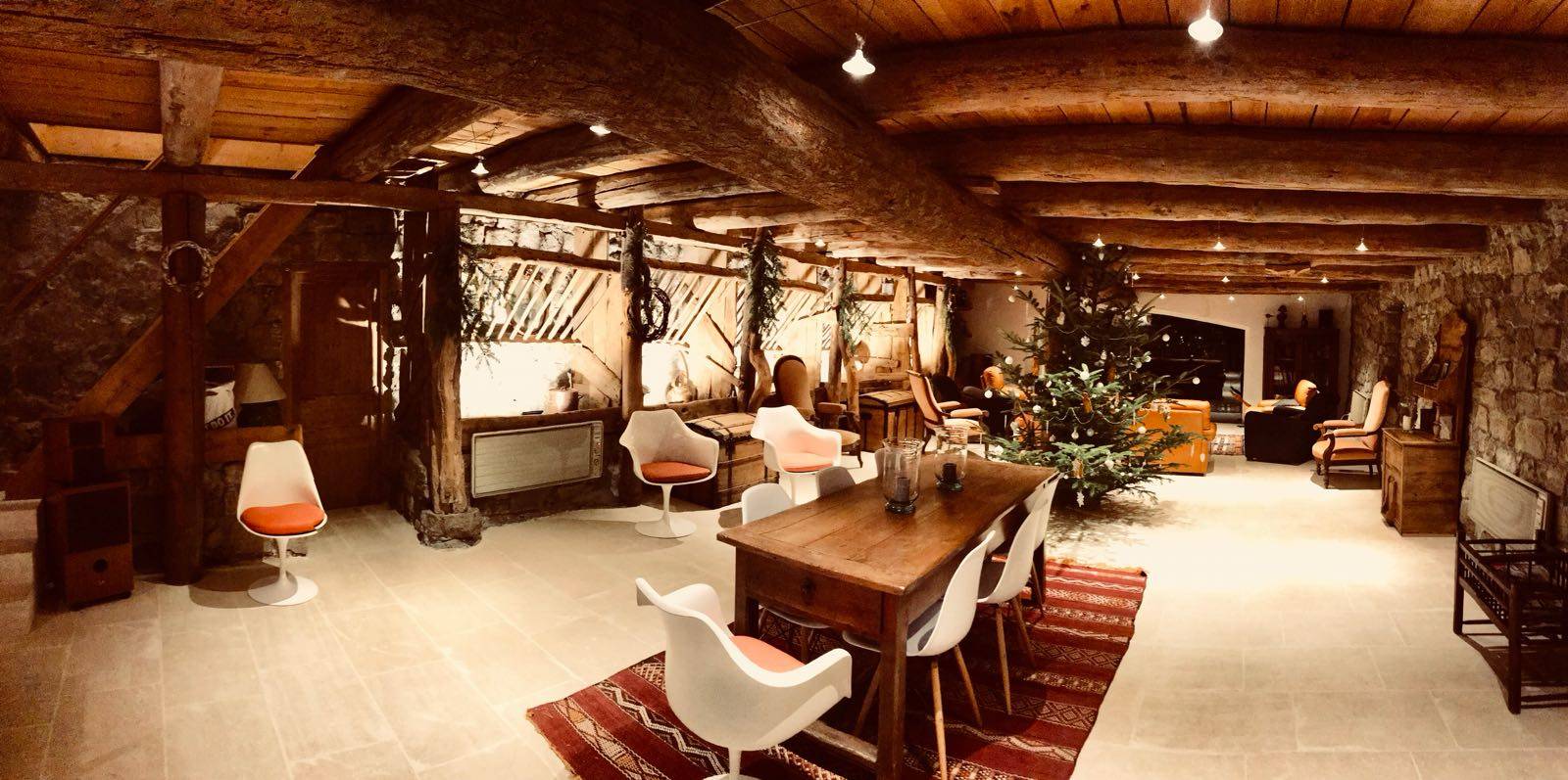 Ancienne ferme à louer sur Devesset