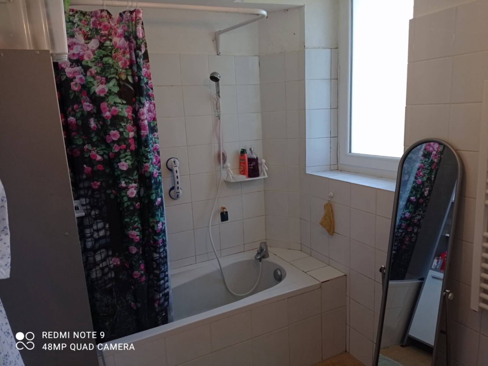 Appartement T3 avec balcon et garage proche du centre du village du Chambon sur Lignon