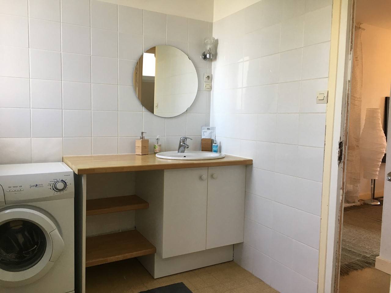 Appartement T3 avec terrasse.