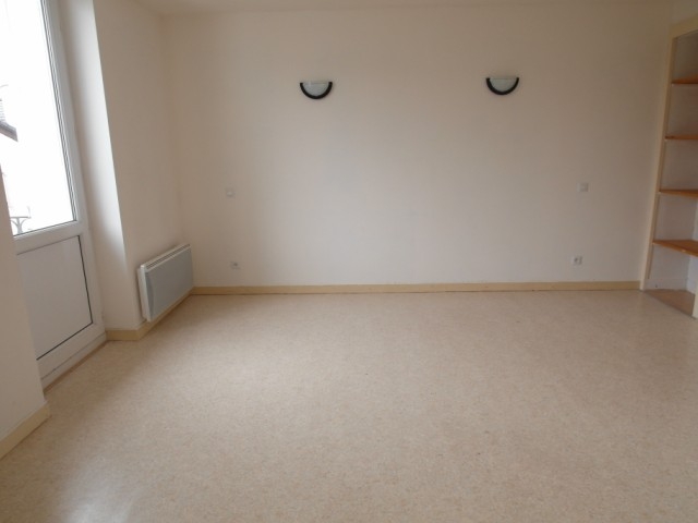 Appartement T3 LE CHAMBON SUR LIGNON Lumineux