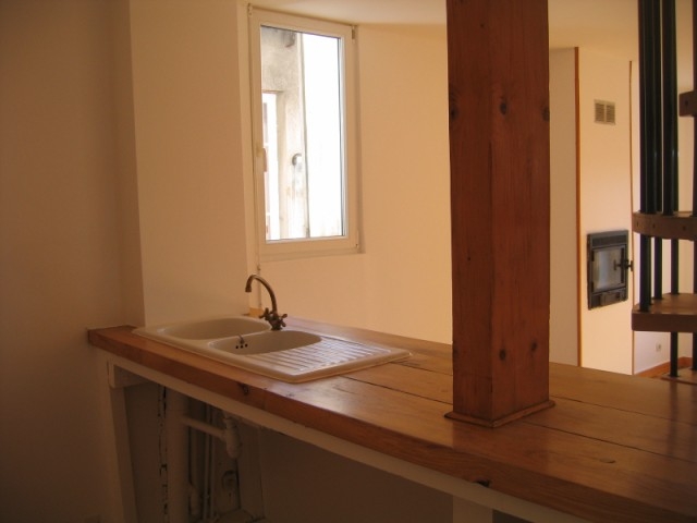 Appartement T4 LE CHAMBON SUR LIGNON CENTRE Appartement en duplex Appartement 4 LE CHAMBON SUR LIGNON CENTRE Appartement en duplex