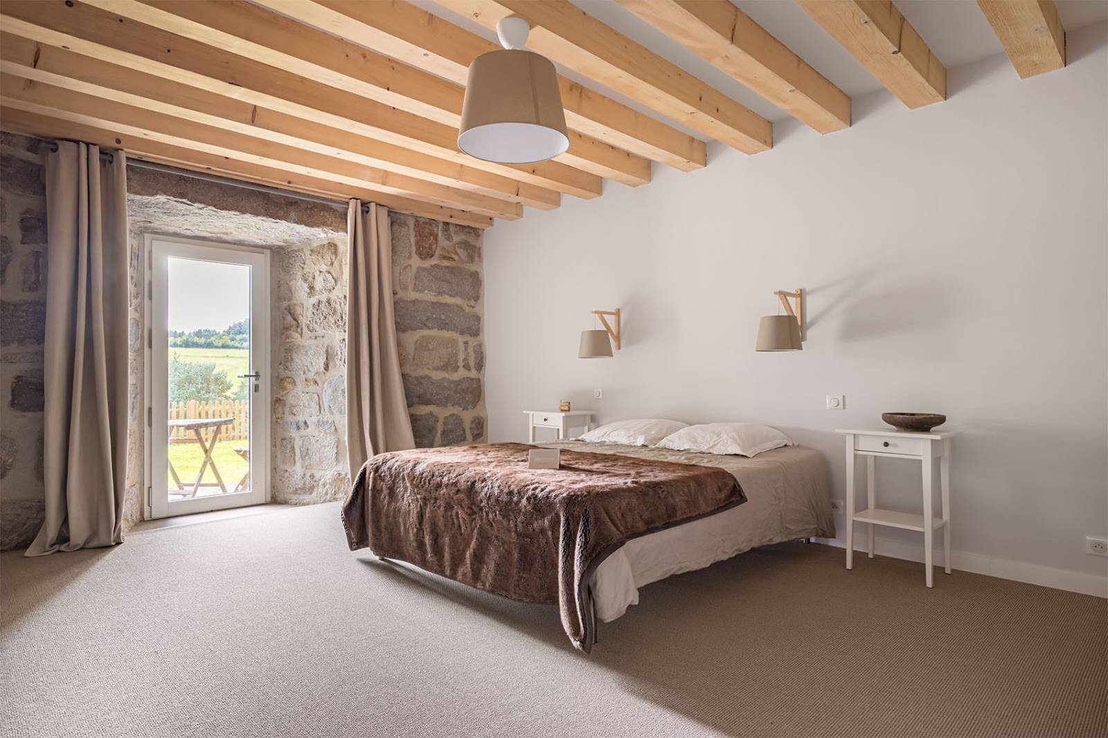 Propriété en pleine campagne, environnement exceptionnel au Chambon sur Lignon