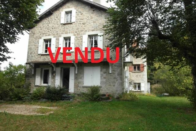 Maison bourgeoise T7 Campagne du Chambon sur Lignon