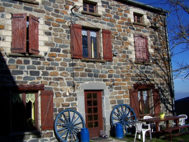 Moins d'un hectare T5 CHAMPCLAUSE Site d'exception