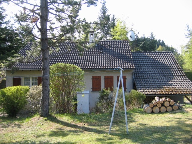 Maison T4 ST AGREVE MAISON D'HABITATION PROCHE ST AGREVE Maison 4 ST AGREVE MAISON D'HABITATION PROCHE ST AGREVE