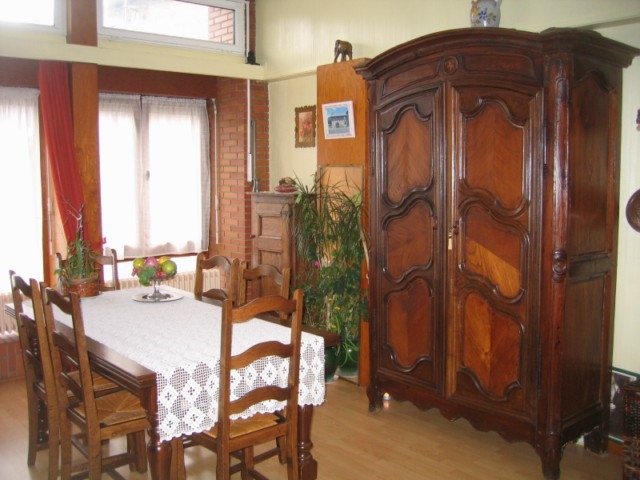 Appartement rénové T2 LA CHAMBON SUR LIGNON VENDU  VENDU Centre-ville