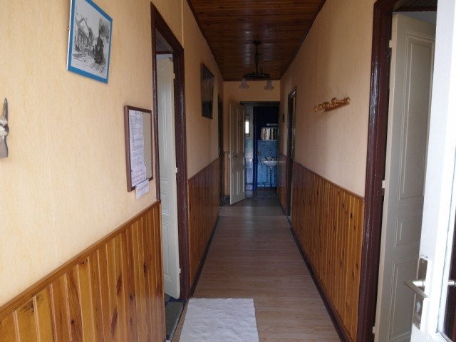 Maison de village T8 LE CHAMBON SUR LIGNON Maison composée de 2 appartements Maison de village 8 LE CHAMBON SUR LIGNON Maison composée de 2 appartements