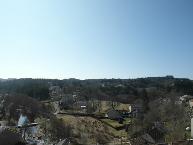 Appartement T2 Le Chambon sur Lignon centre Vue sur le Lignon