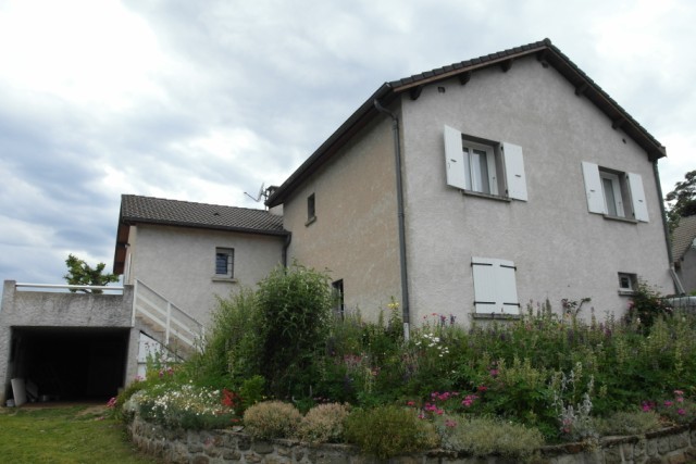 Villas T6    St Agrève Villas 6    St Agrève