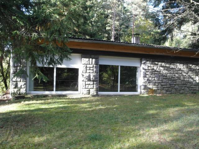 Propriété LE CHAMBON SUR LIGNON Ancienne pension de famille rénovée