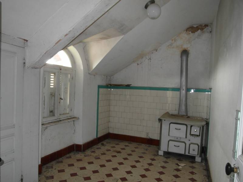 Maison bourgeoise Le Chambon sur Lignon centre Possibilité de créer 4 appartements indépendants Maison bourgeoise Le Chambon sur Lignon centre Haute Loire Possibilité de créer 4 appartements indépendants