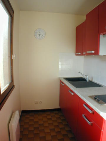 Appartement rénové Le Chambon sur Lignon Studio rénové idéal investisseur