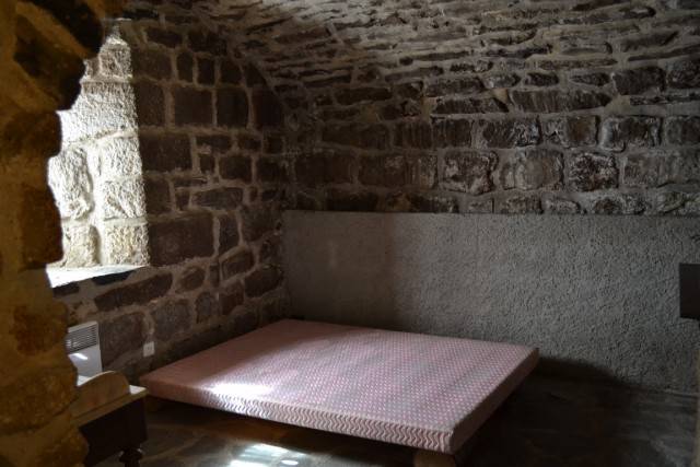 Maison forte Campagne du Chambon-Mazet St Voy Ancienne ferme fortifiée de 1765. Beaucoup de charme. Maison forte Campagne du Chambon-Mazet St Voy Le Mazet Saint Voy Ancienne ferme fortifiée de 1765. Beaucoup de charme.