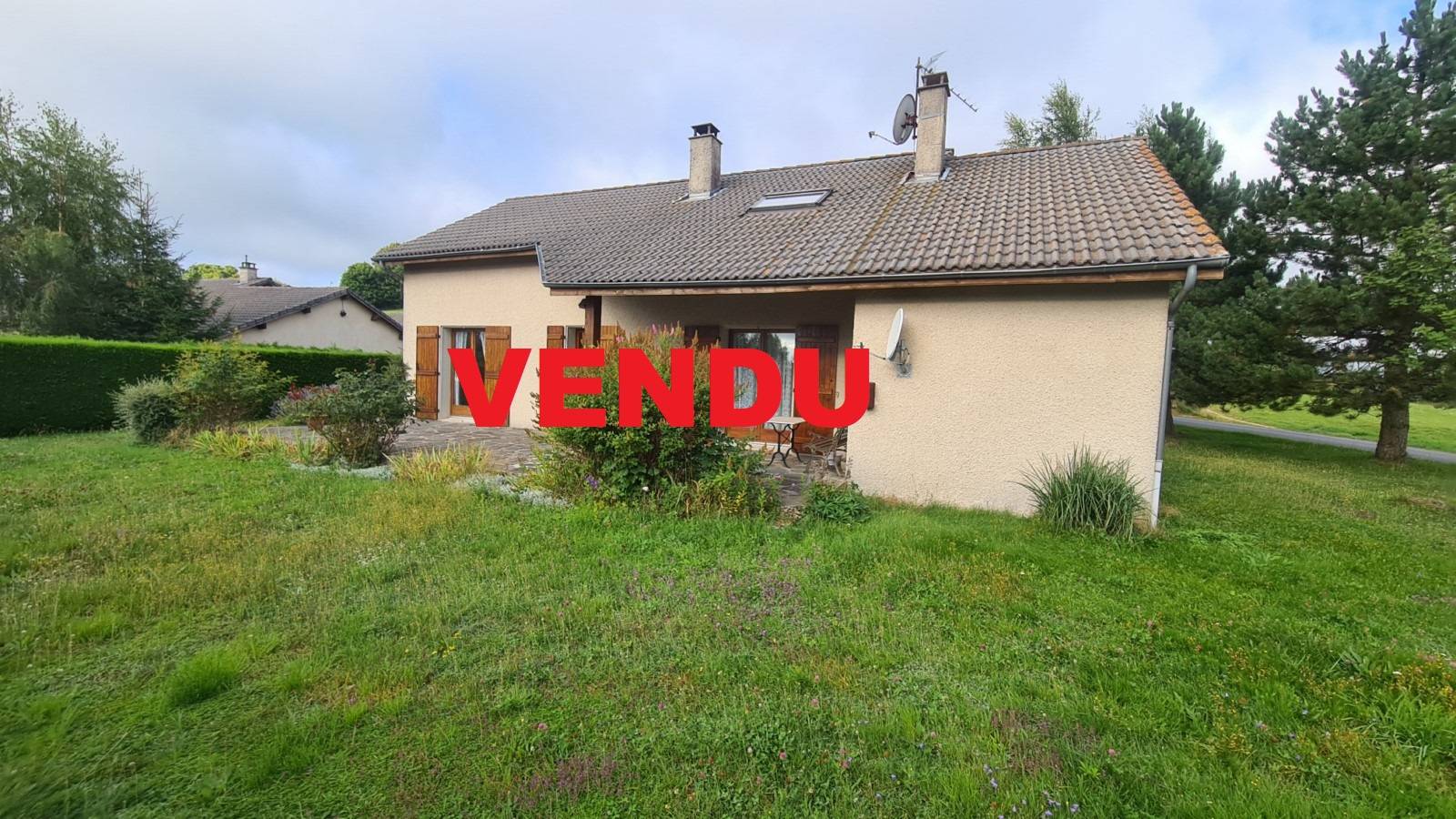 Maison avec garage à St Agrève