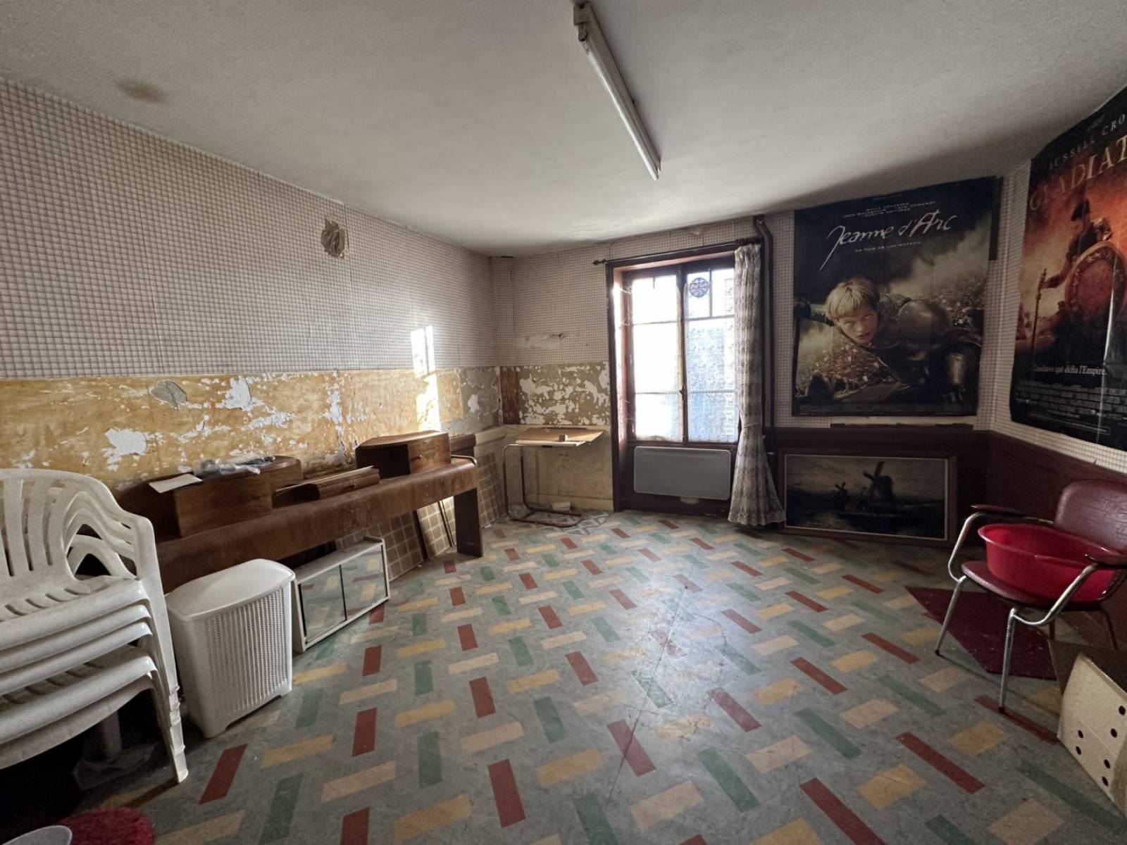 Maison proche du centre du village à renover au Chambon sur Lignon