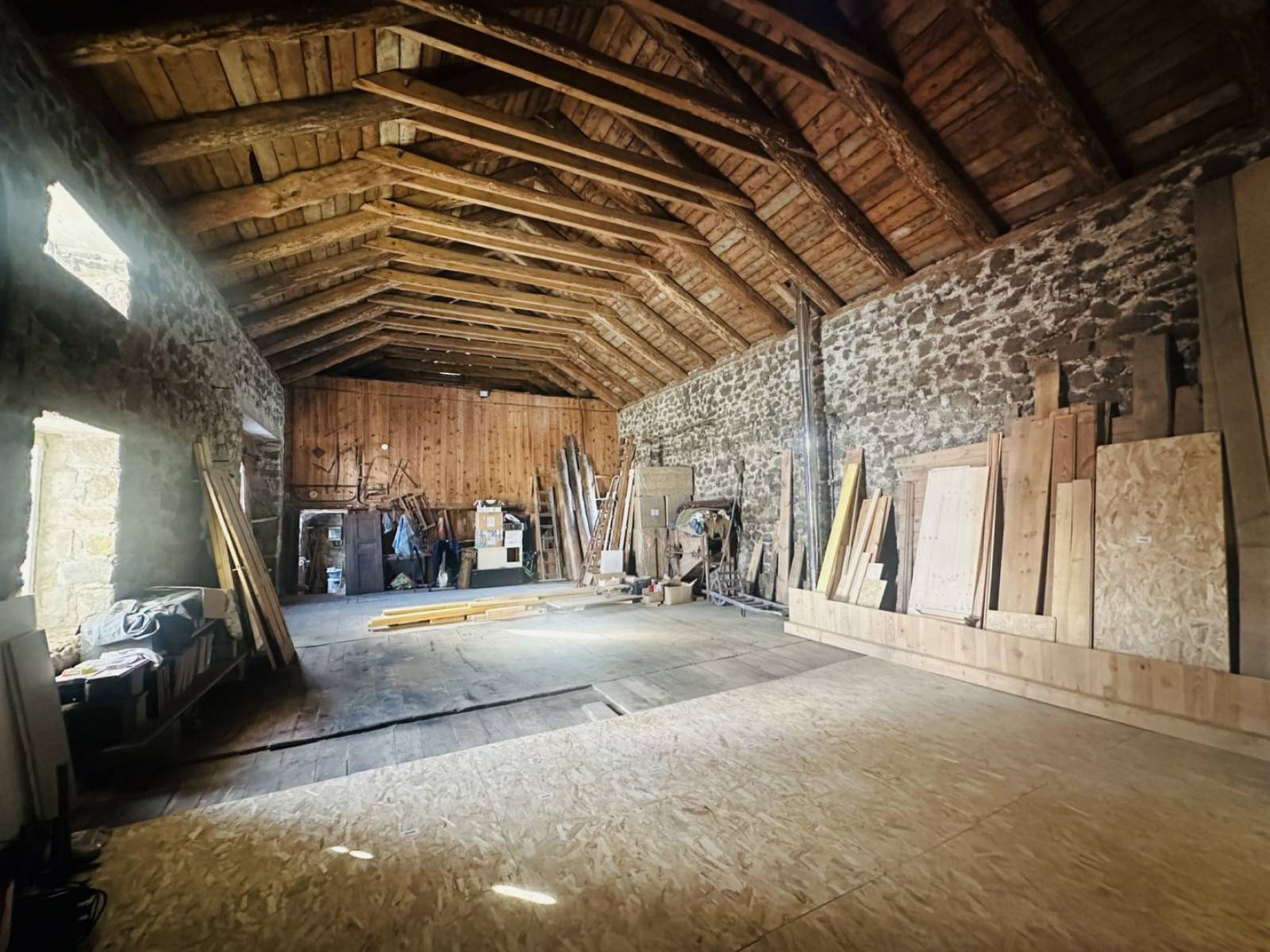 Ferme dans un hameau isolé à Mars