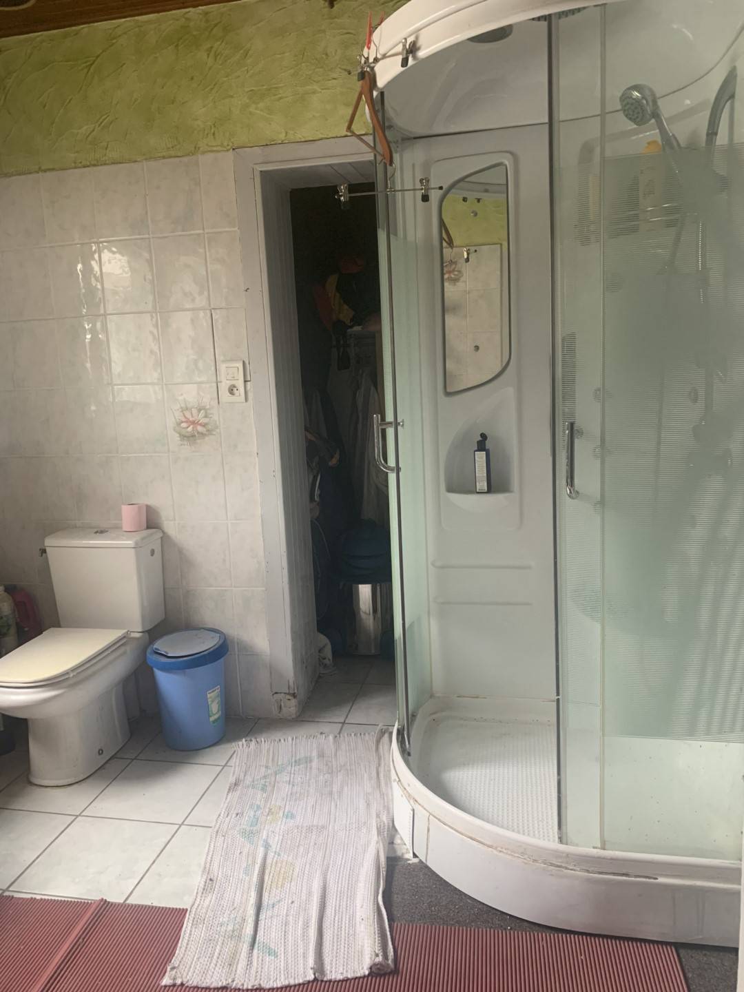 Petite maison mitoyenne avec terrasse à Saint Agrève