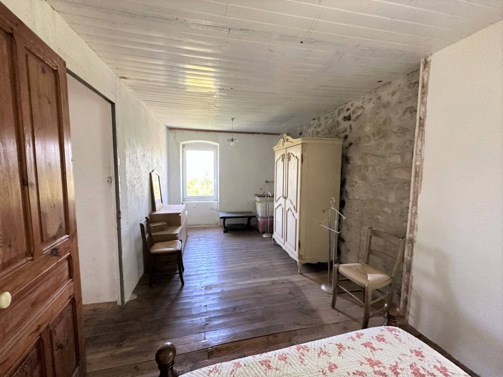 Maison mitoyenne avec jardinet en campagne de Mars