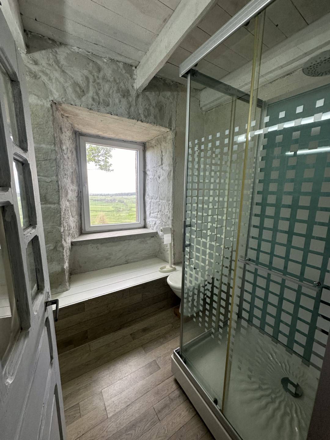 Ferme dans hameau isolé avec vue à Freycenet La Cuche