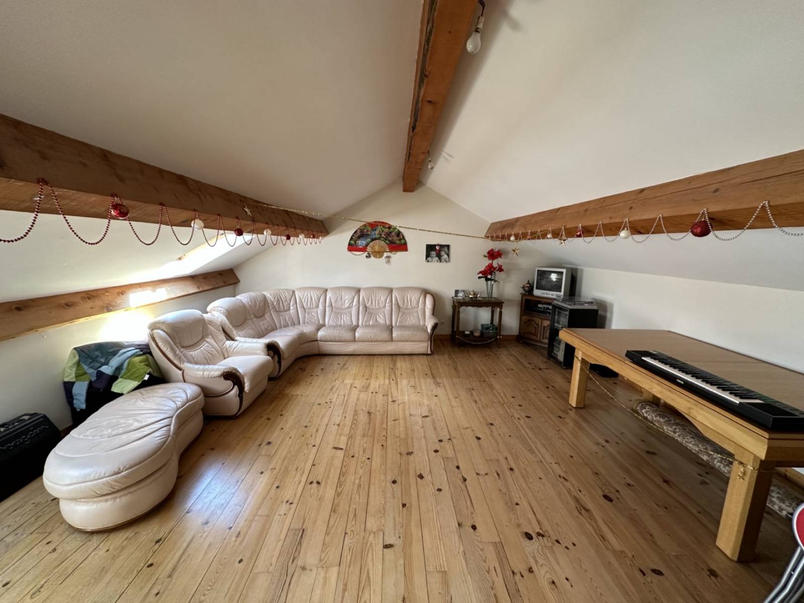 Villa dans quartier résidentiel à Saint-Agrève