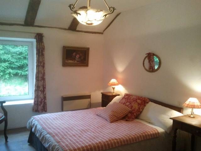 Ferme rénovée sur le lac de Devesset